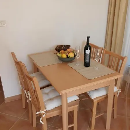 Apartment Villa Orsan * ドゥブロブニク